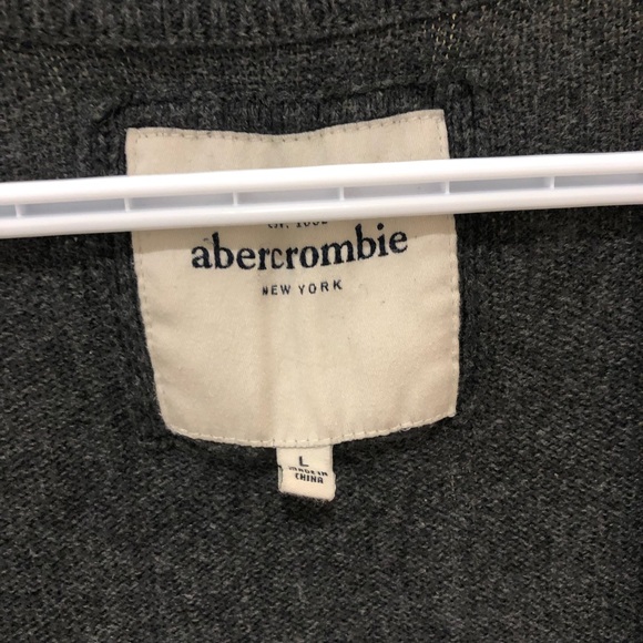 Abercrombie grey button up cardigan - Picture 5 of 5